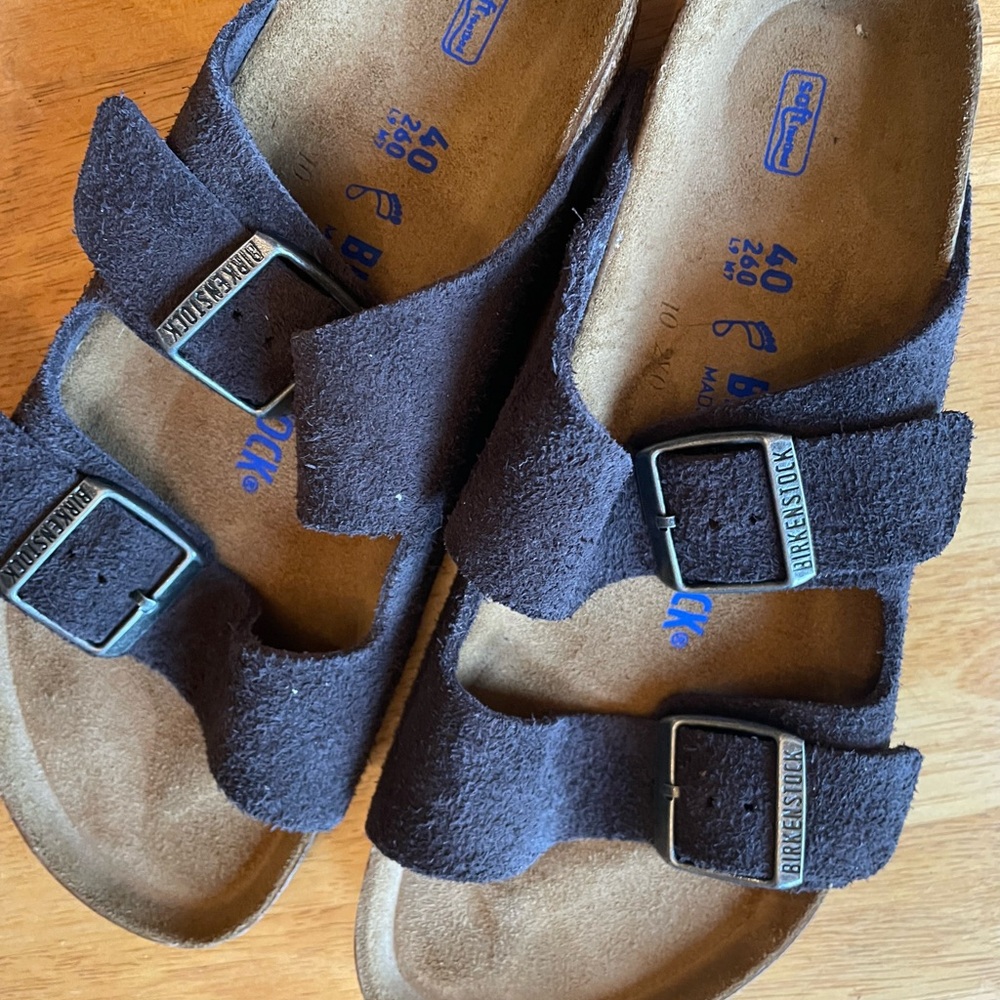 Birkenstock Arizona Sandals size 40…NEW with tags